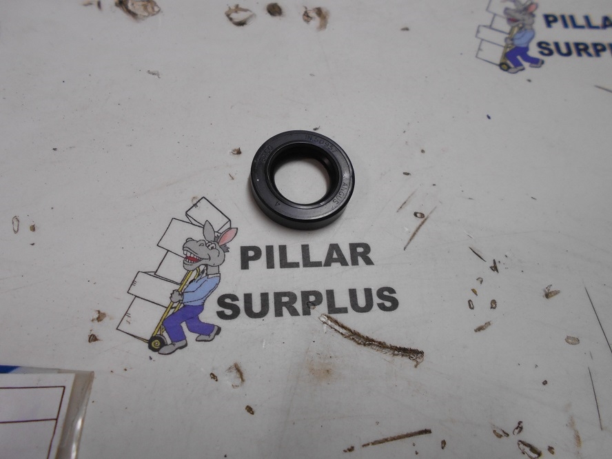 New Holland Hydraulic Pump Seal 83925002