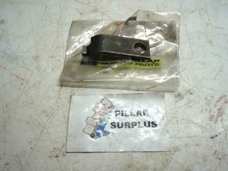 Caterpillar Clip 8S-0024