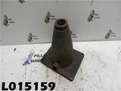 Borg Warner Transmission Tail Shaft Housing Short Style L2-11